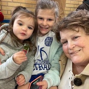 Meet your Posher, Jenny